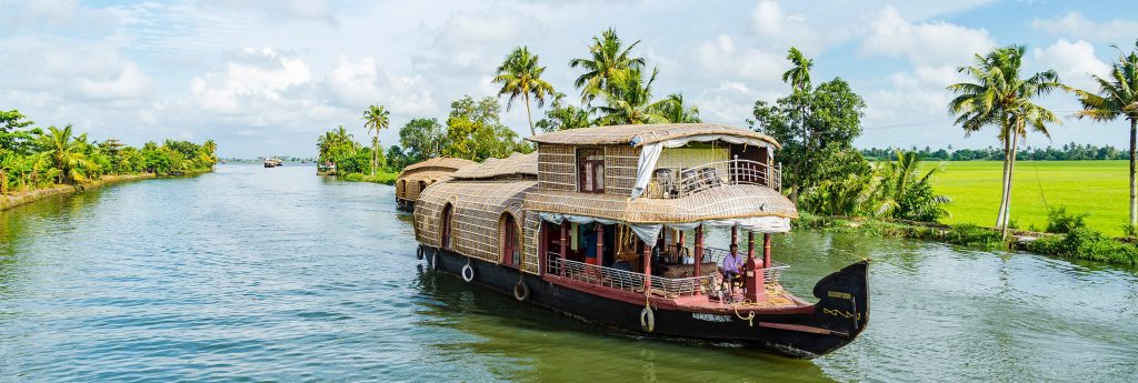 Kerala Tourism Places Alleppey the no. 1 tourist place in Kerala